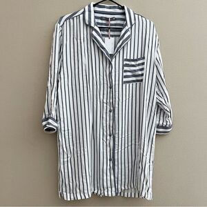 Pretty little you London NWT night shirt pajamas small 4-6 gray striped